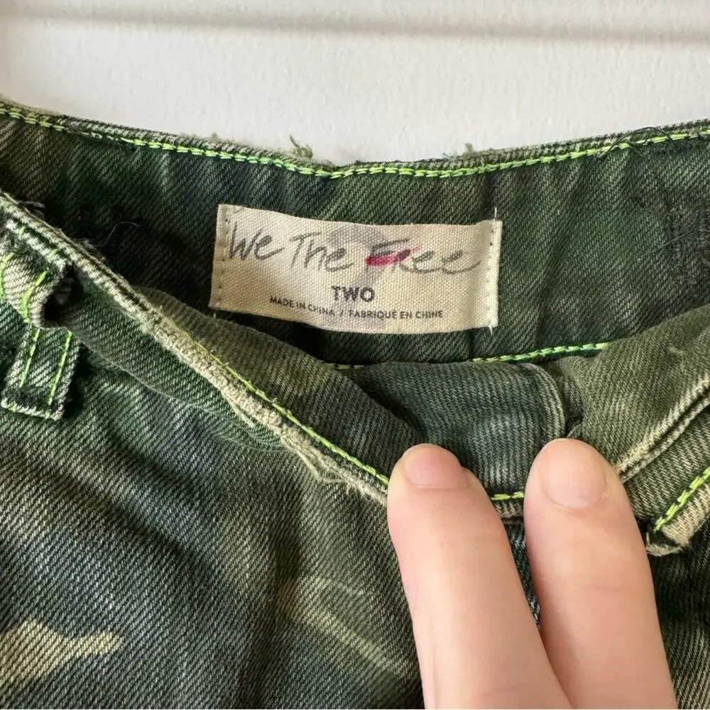 Free People We The Free Green Camo Commander Cut Off Denim Shorts 2 - Picture 9 of 9